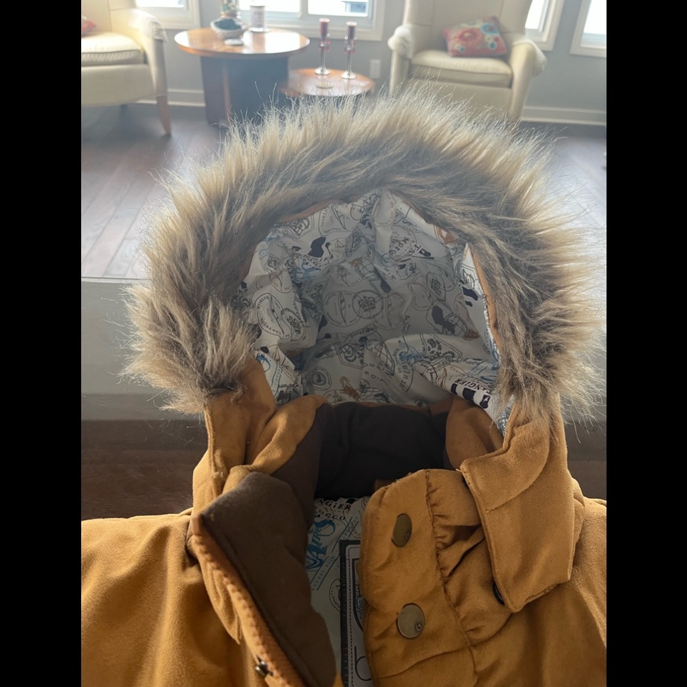 Burton ski/snowboard vest